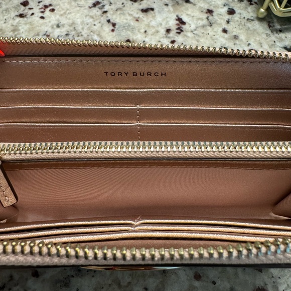 Tory Burch Charlie Zip Continental Wallet Rose Gold - Picture 4 of 7